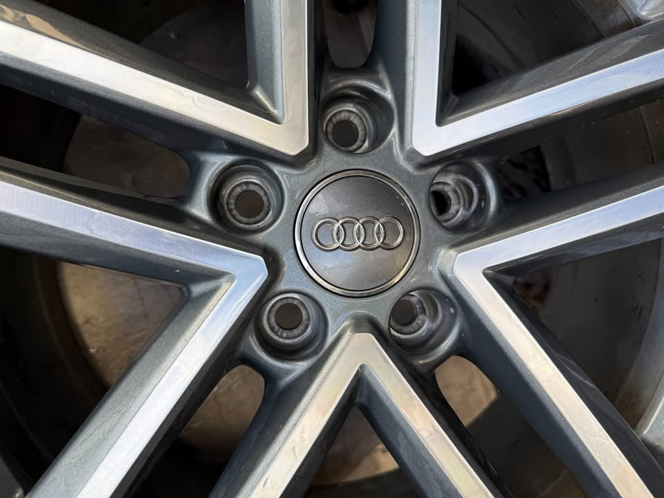 Audi A3 18” Alloy Wheels with Good Tyres