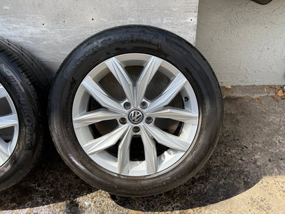 Volkswagen Tiguan 18” Alloy Wheels with Good Tyres