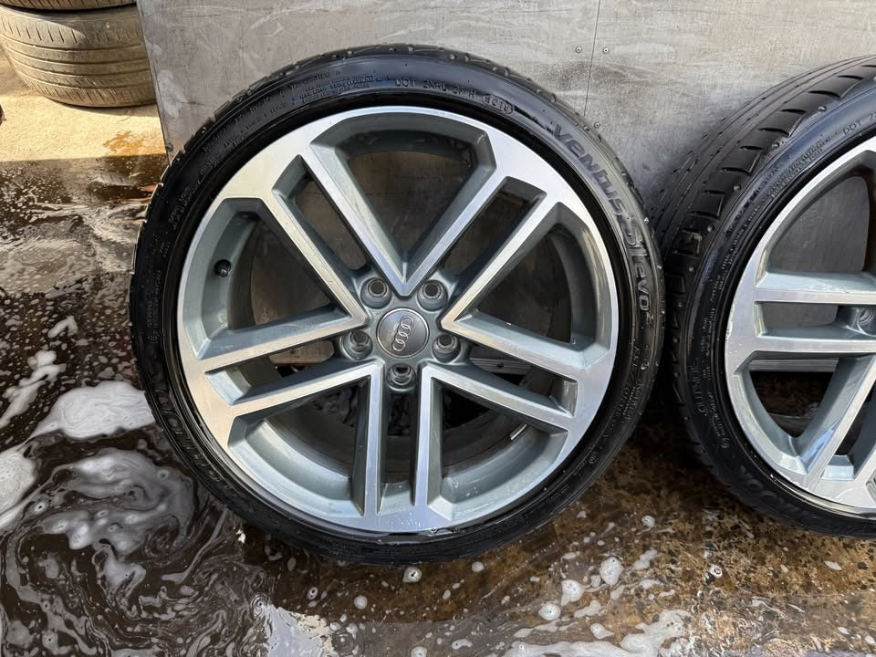 Audi A3 18” Alloy Wheels with Good Tyres