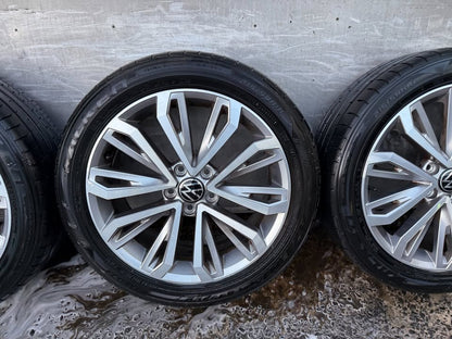 Volkswagen T-Roc 18” Alloy Wheels with Excellent Tyres
