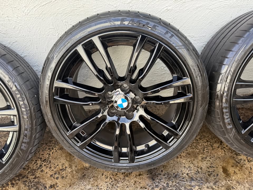 BMW 19" Black Staggered Alloy Wheels with Goodyear Tyres