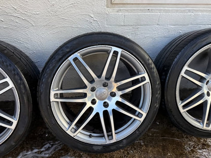 Audi Q7 21" Alloy Wheels with Tyres