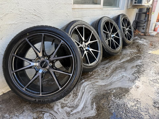Inovit 19" Alloy Wheels with Excellent Tyres