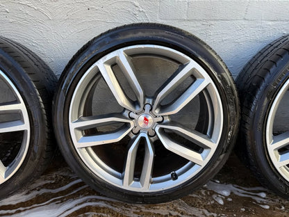 Audi SQ5 21" Alloy Wheels with Pirelli Tyres