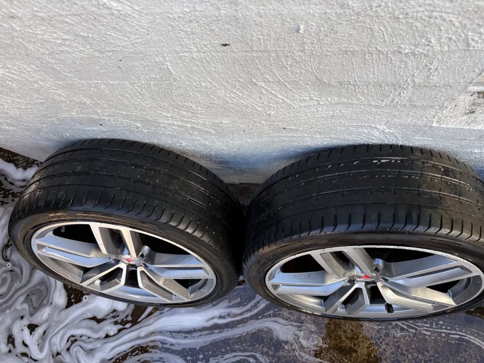 Audi SQ5 21" Alloy Wheels with Pirelli Tyres