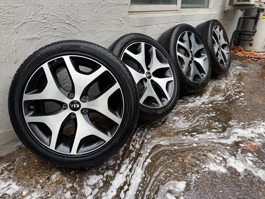 Kia Sportage 19" Alloy Wheels with Good Tyres