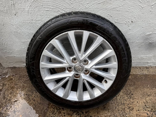 Toyota Aurion 17" Alloy Wheel with Tyre