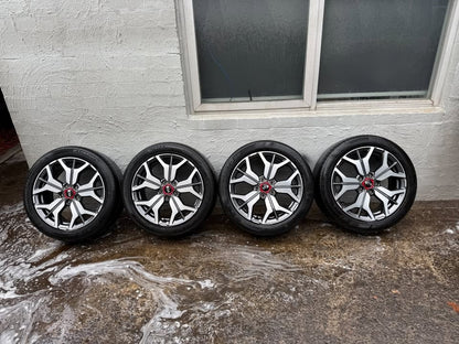Kia Seltos 18" Alloy Wheels with Kumho Tyres