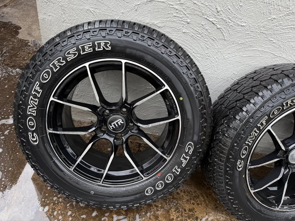 HTR Gram Lights 18" Alloy Wheels with Excellent Tyres