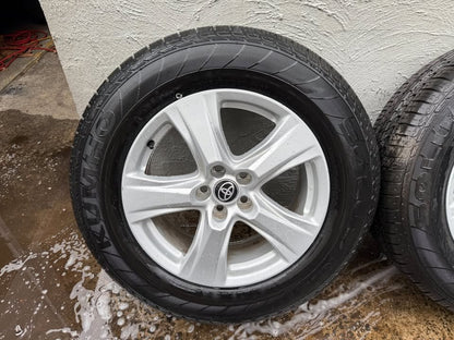 Toyota RAV4 18" Alloy Wheels with Like New Tyres