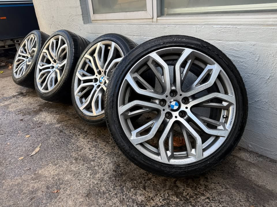 BMW X5 X6 E70 E71 F15 F16 21" Alloy Wheels with Tyres