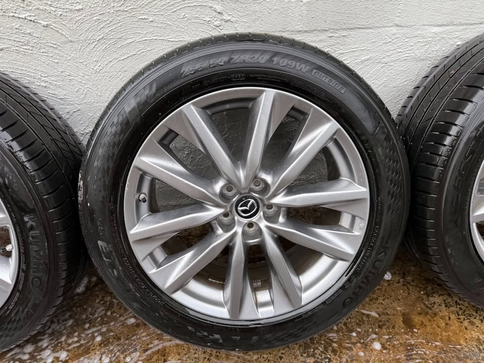 Mazda CX7/CX8/CX9 20" Alloy Wheels with Excellent Tyres