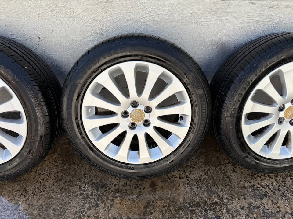 Subaru Impreza 16" Alloy Wheels with Goodyear Tyres
