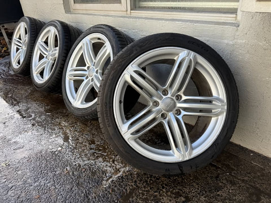 Audi Q7 21" Alloy Wheels with Good Tyres