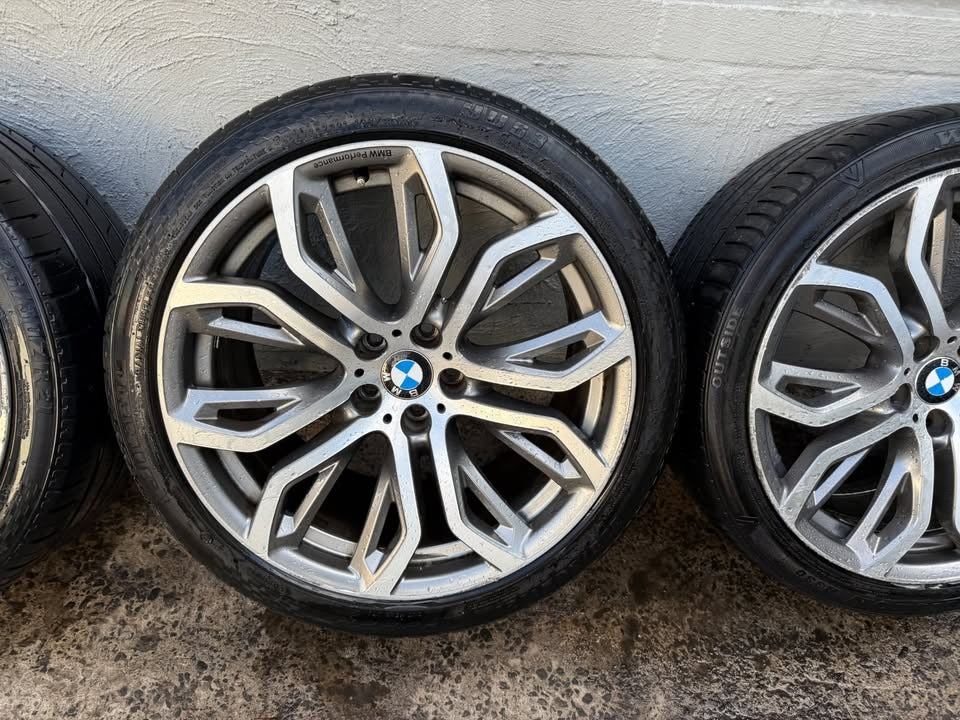 BMW X5 X6 E70 E71 F15 F16 21" Alloy Wheels with Tyres