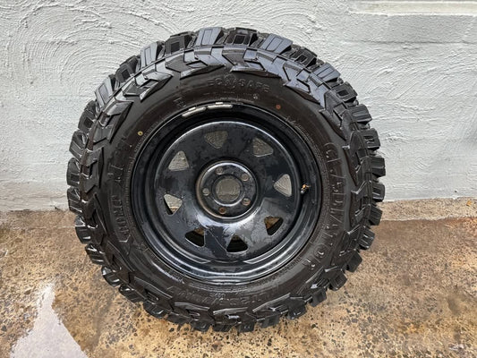 Volkswagen Amarok Steel Rim on 32" M/T Tyre