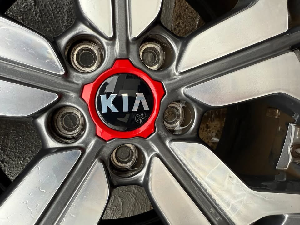 Kia Seltos 18" Alloy Wheels with Kumho Tyres