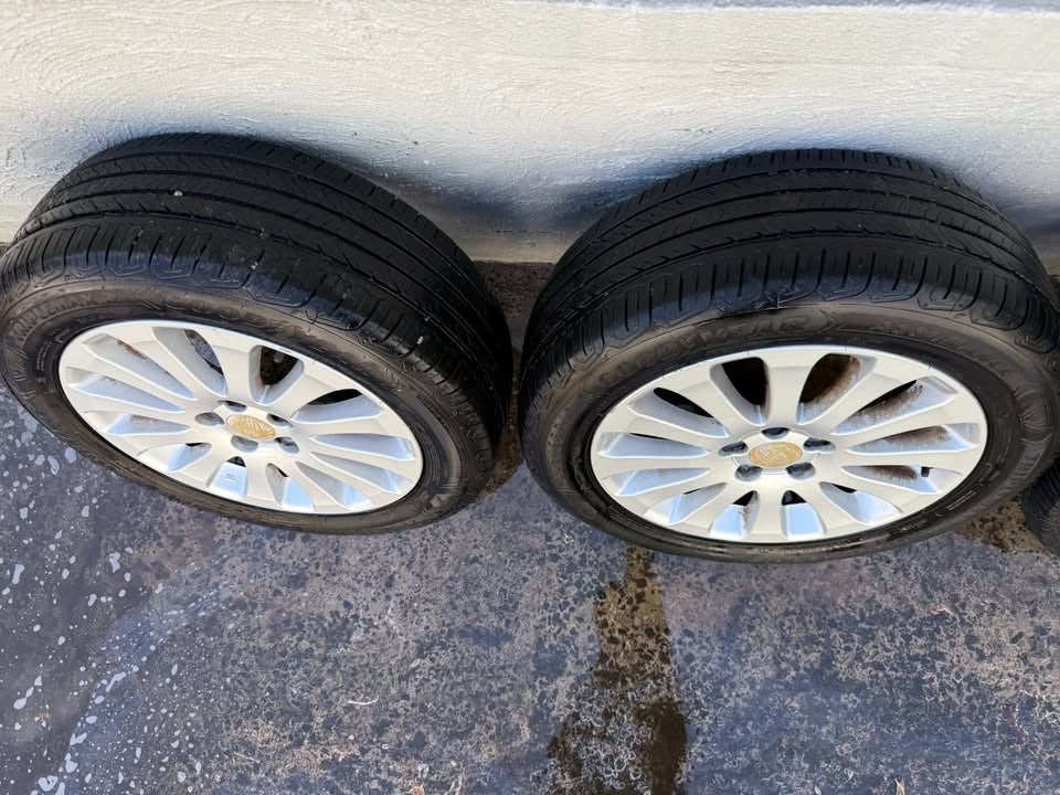 Subaru Impreza 16" Alloy Wheels with Goodyear Tyres