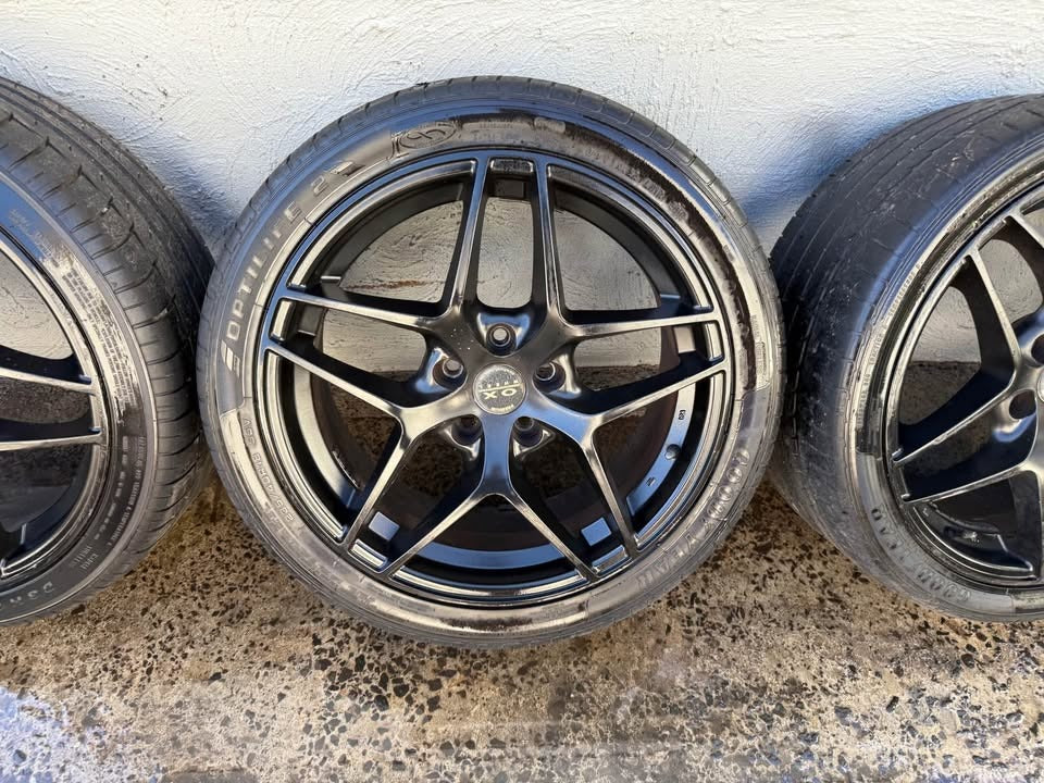 Ox Wheels Black 18" Alloy Wheels with Good Tyres