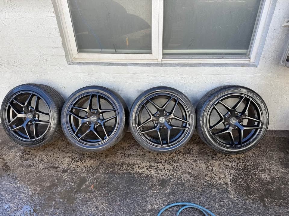 Ox Wheels Black 18" Alloy Wheels with Good Tyres