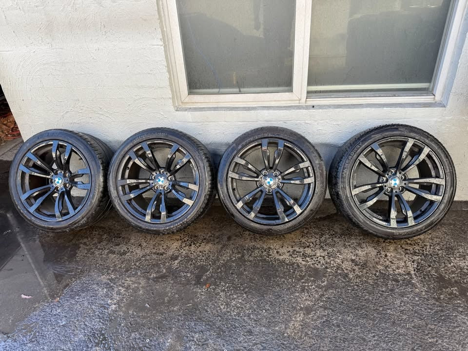 BMW M Sport 20" Black Staggered Alloy Wheels with Tyres