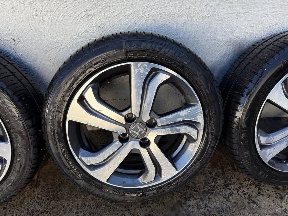 Honda City 16" Alloy Wheels with Michelin Tyres