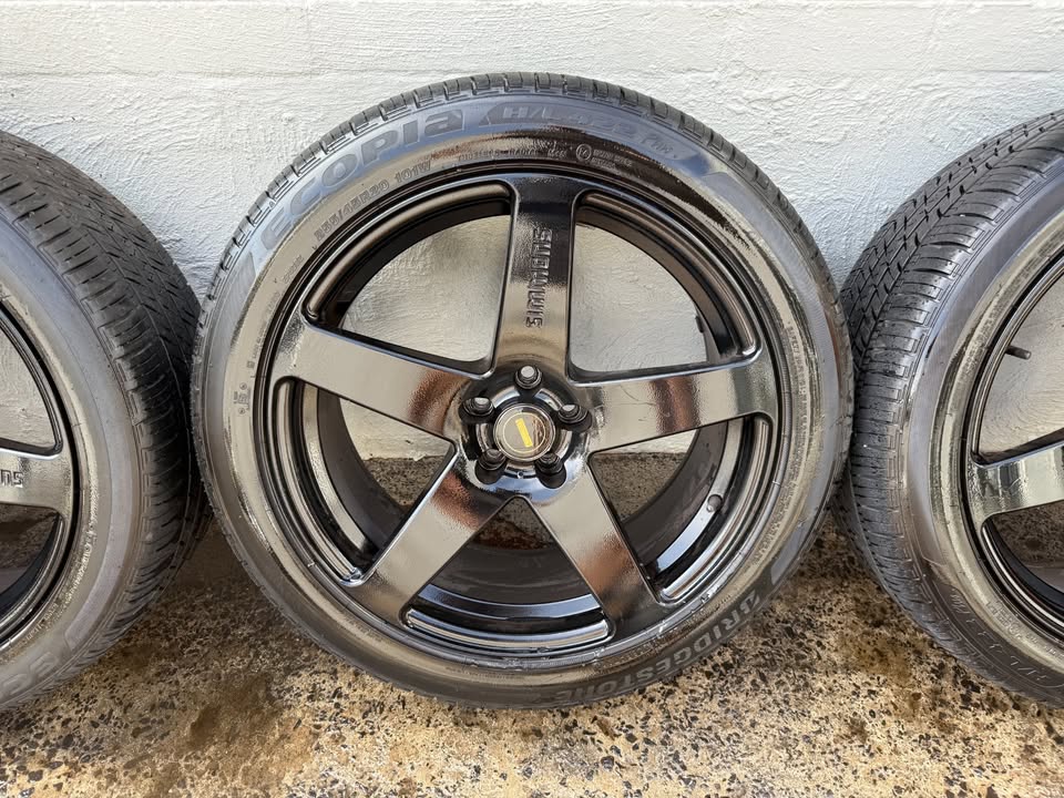 Simmons 20" Alloy Wheels with Good Tyres