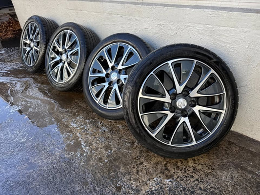 Suzuki S Cross 17" Alloy Wheels with Tyres