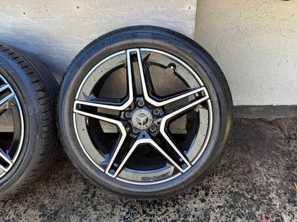 Mercedes Benz AMG A-Class 18" Alloy Wheels with Excellent Tyres