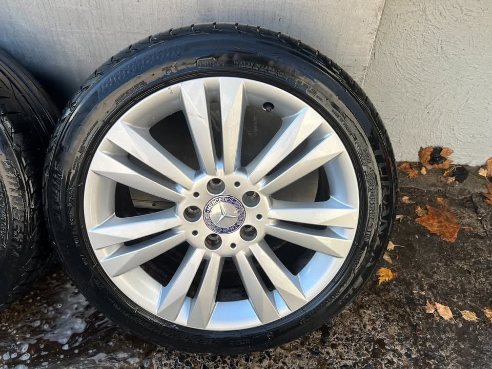 Mercedes Benz 17” Alloy Wheels with Tyres