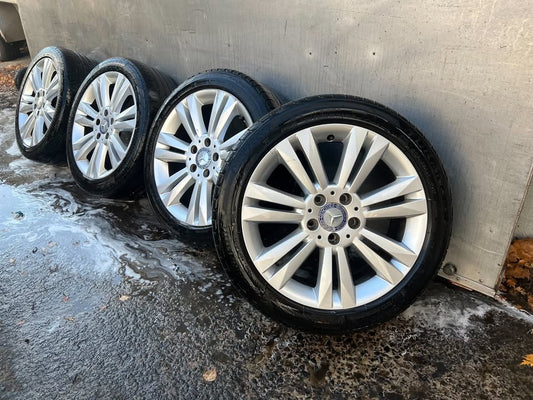 Mercedes Benz 17” Alloy Wheels with Tyres