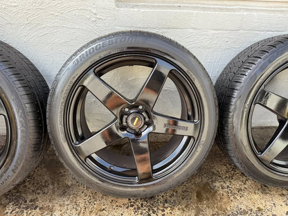 Simmons 20" Alloy Wheels with Good Tyres