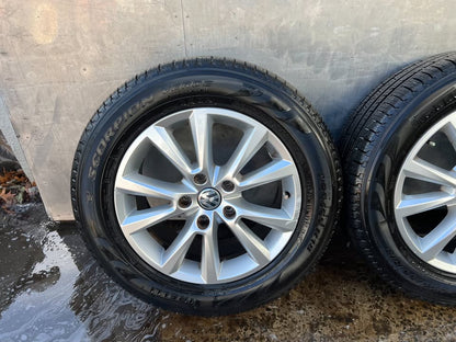 Volkswagen Amarok 18" Alloy Wheels with Pirelli Tyres