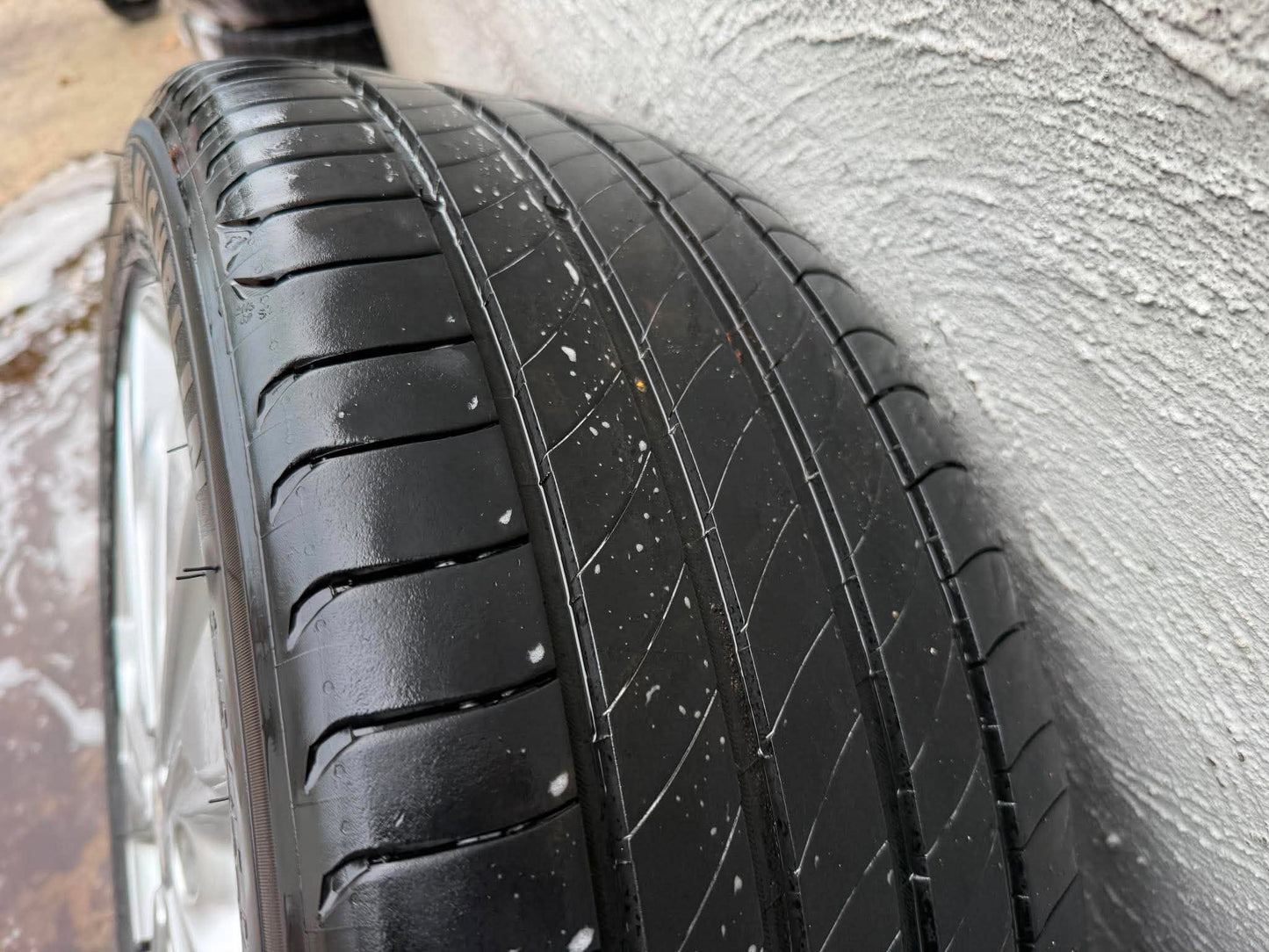 Mercedes Benz Vito 18" Alloy Wheels with Michelin Tyres