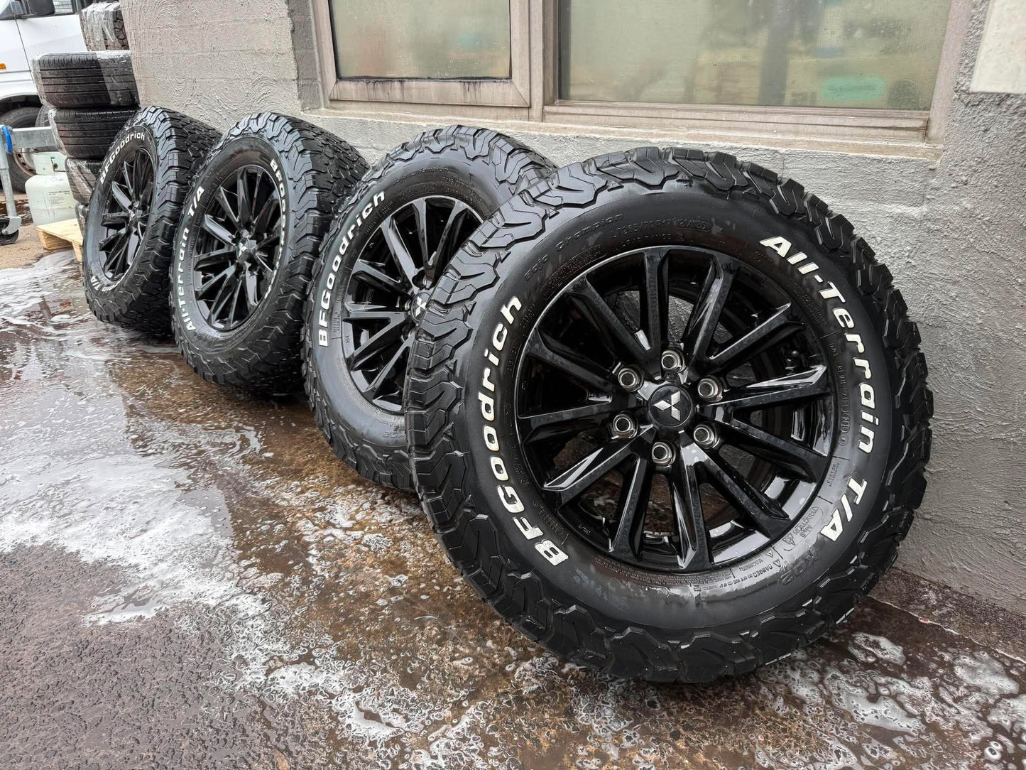 Mitsubishi Triton 17” Black Alloy Wheels with BF Goodrich Tyres