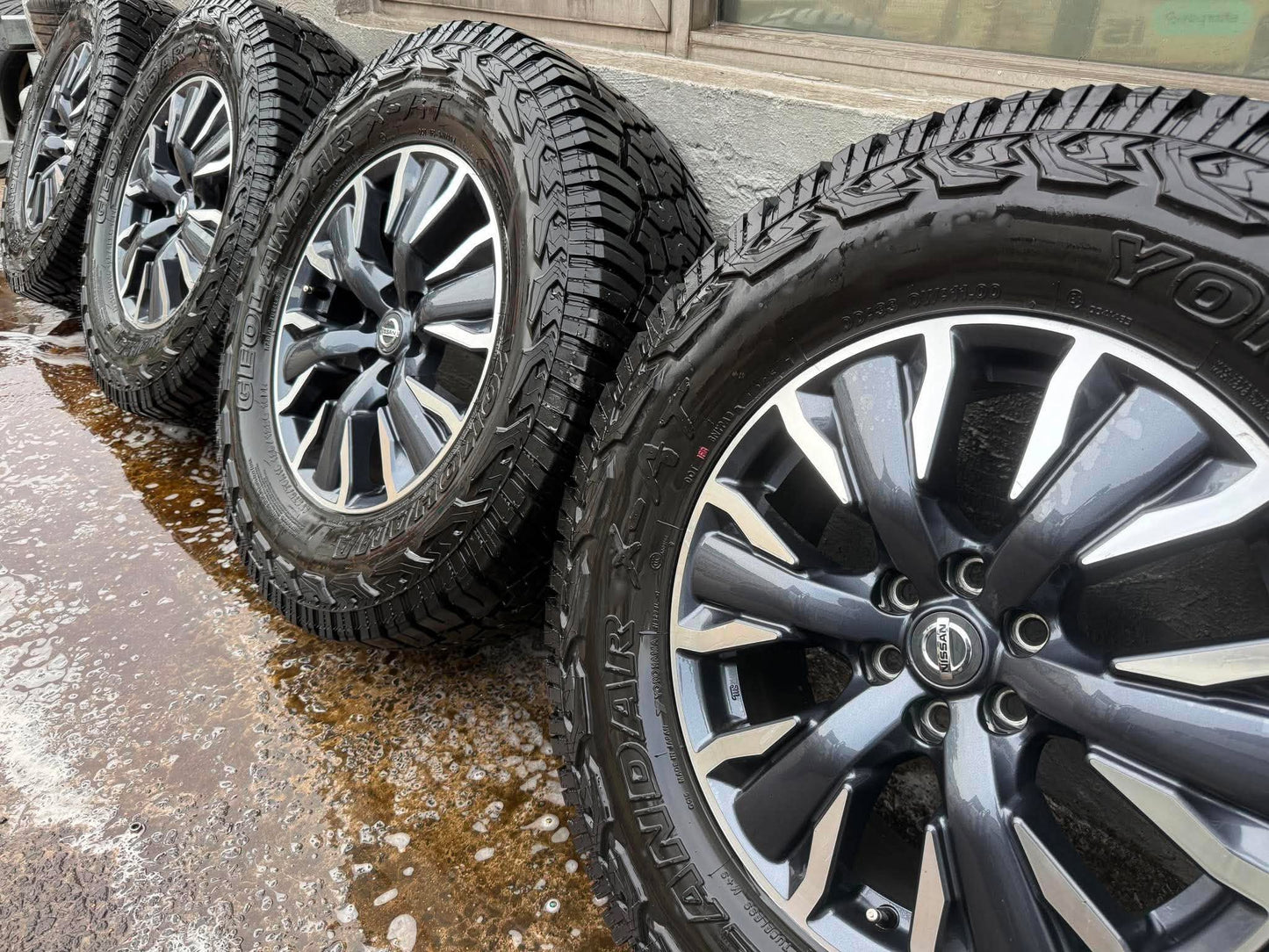 Nissan Navara 18” Alloy Wheels with Yokohama AT Tyres