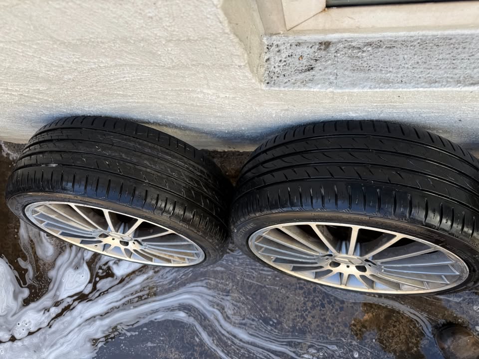 Mercedes Benz C Class Staggered 19" Alloy Wheels with Tyres