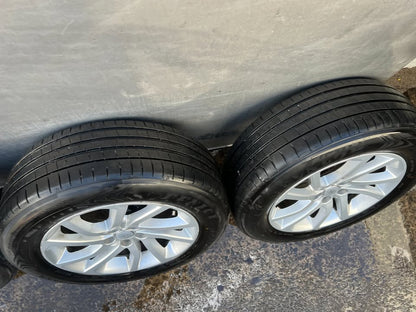 Land Rover Discovery Sport 18" Alloy Wheels with Tyres