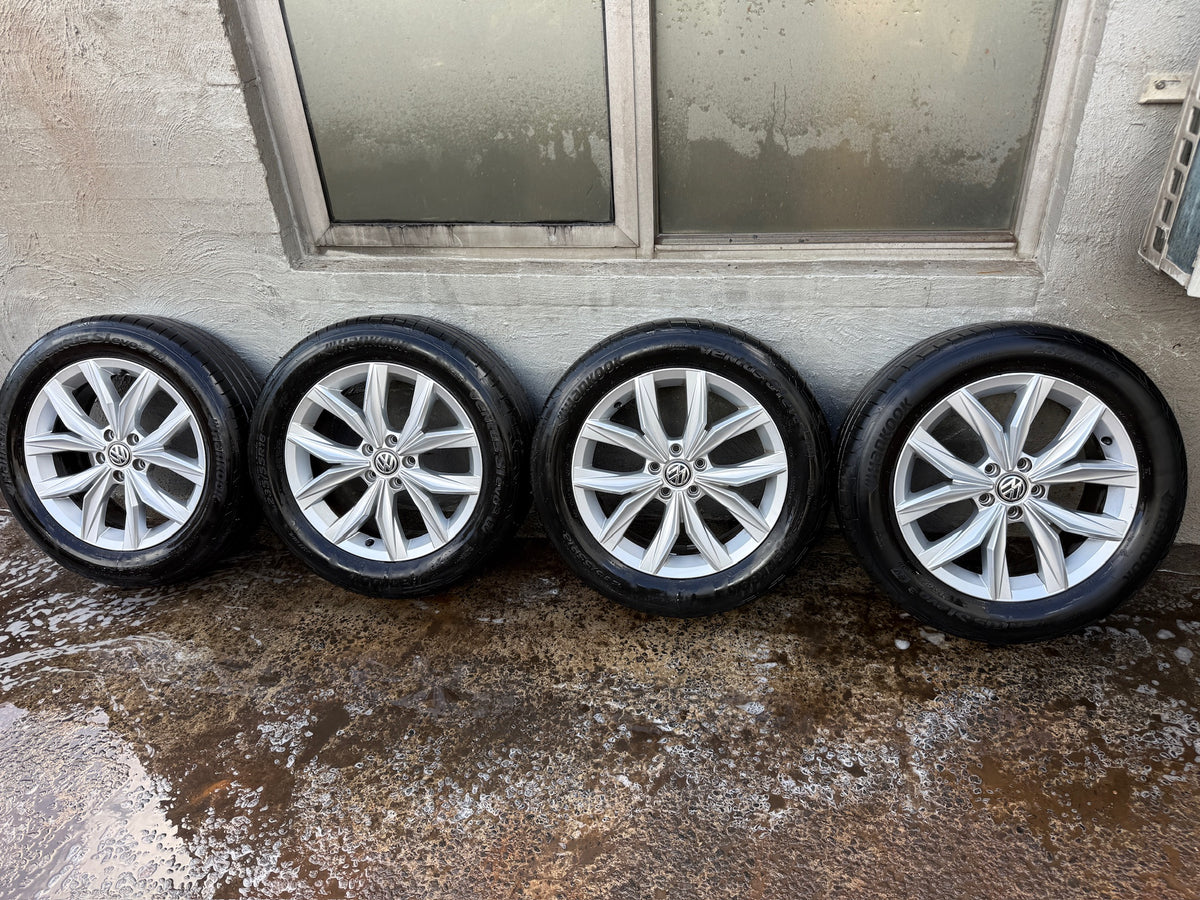 Volkswagen Tiguan 18” Alloy Wheels with Good Tyres