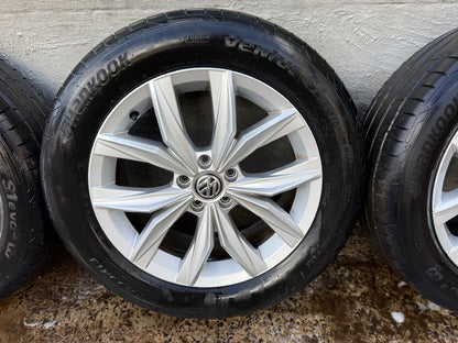 Volkswagen Tiguan 18” Alloy Wheels with Good Tyres