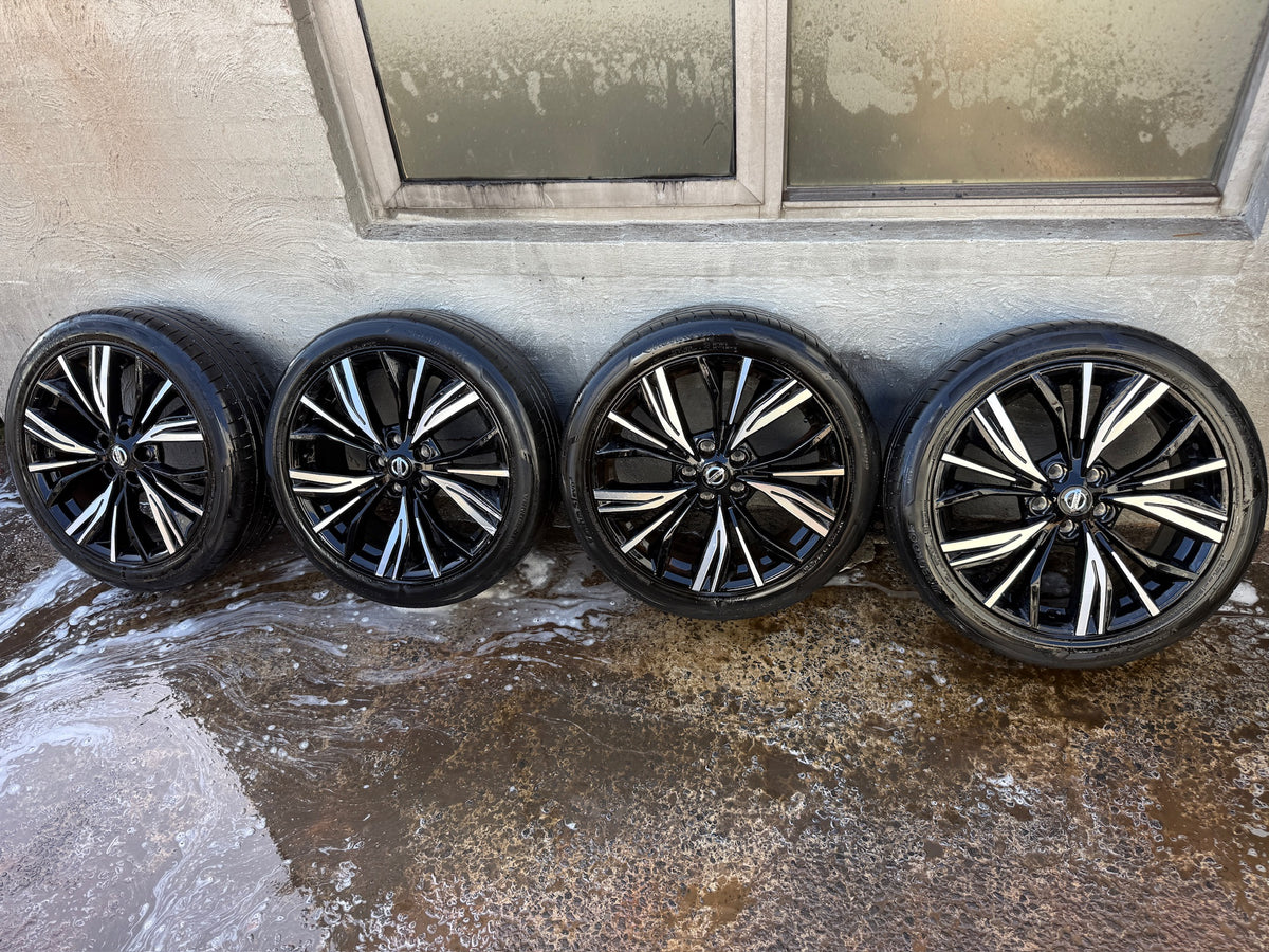Nissan Juke 19” Alloy Wheels with Good Tyres