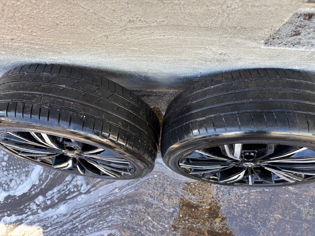Nissan Juke 19” Alloy Wheels with Good Tyres