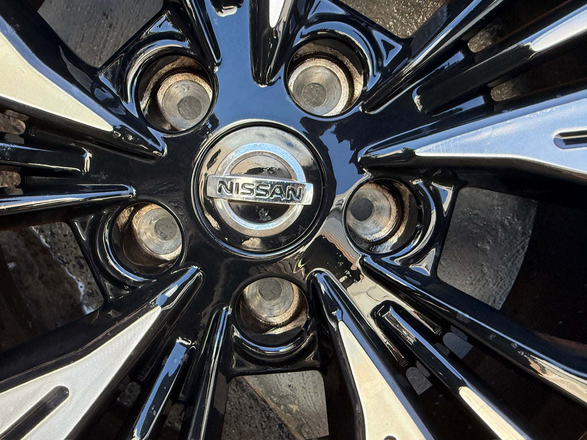 Nissan Juke 19” Alloy Wheels with Good Tyres