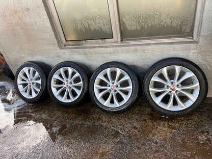 Jaguar XF 18” Alloy Wheels with Good Tyres