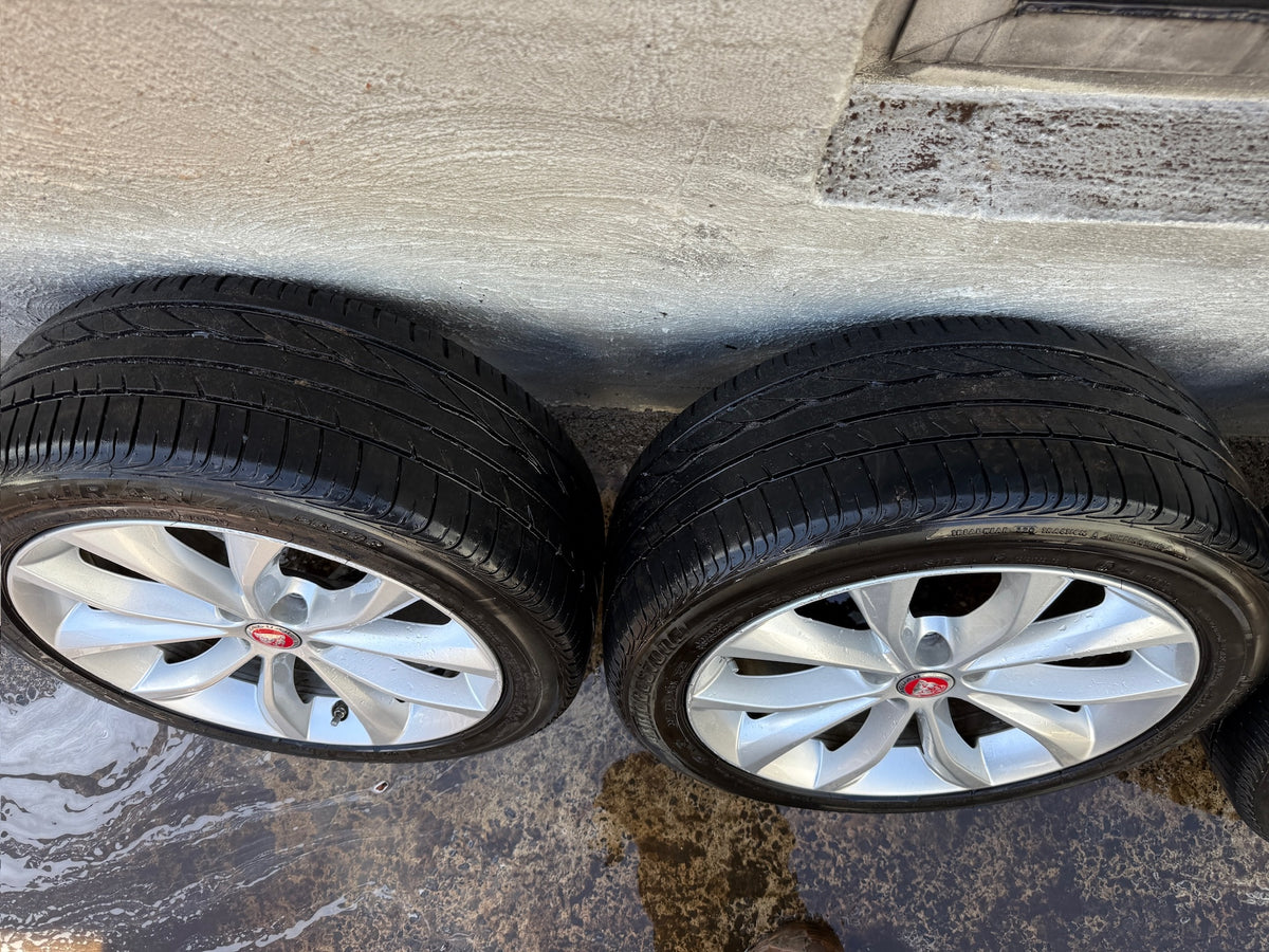 Jaguar XF 18” Alloy Wheels with Good Tyres