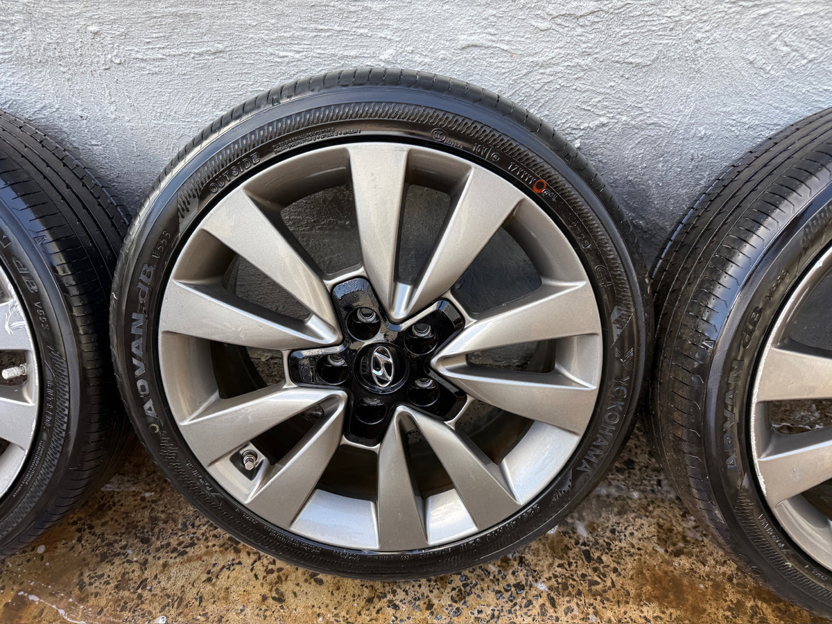 Hyundai i30 18” Alloy Wheels with Excellent Tyres