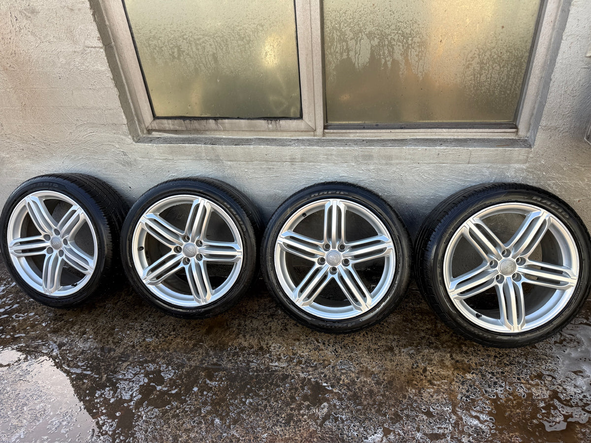 Audi Q3 19” Alloy Wheels with Good Tyres