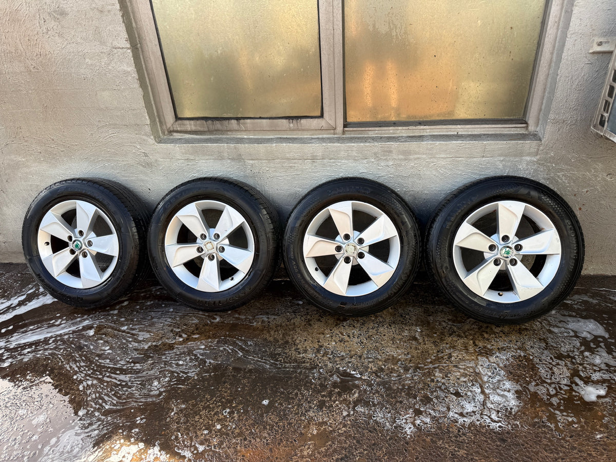 Skoda Yeti 16” Alloy Wheels with Good Tyres