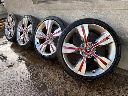 Hyundai Veloster 18” Alloy Wheels with Good Tyres.