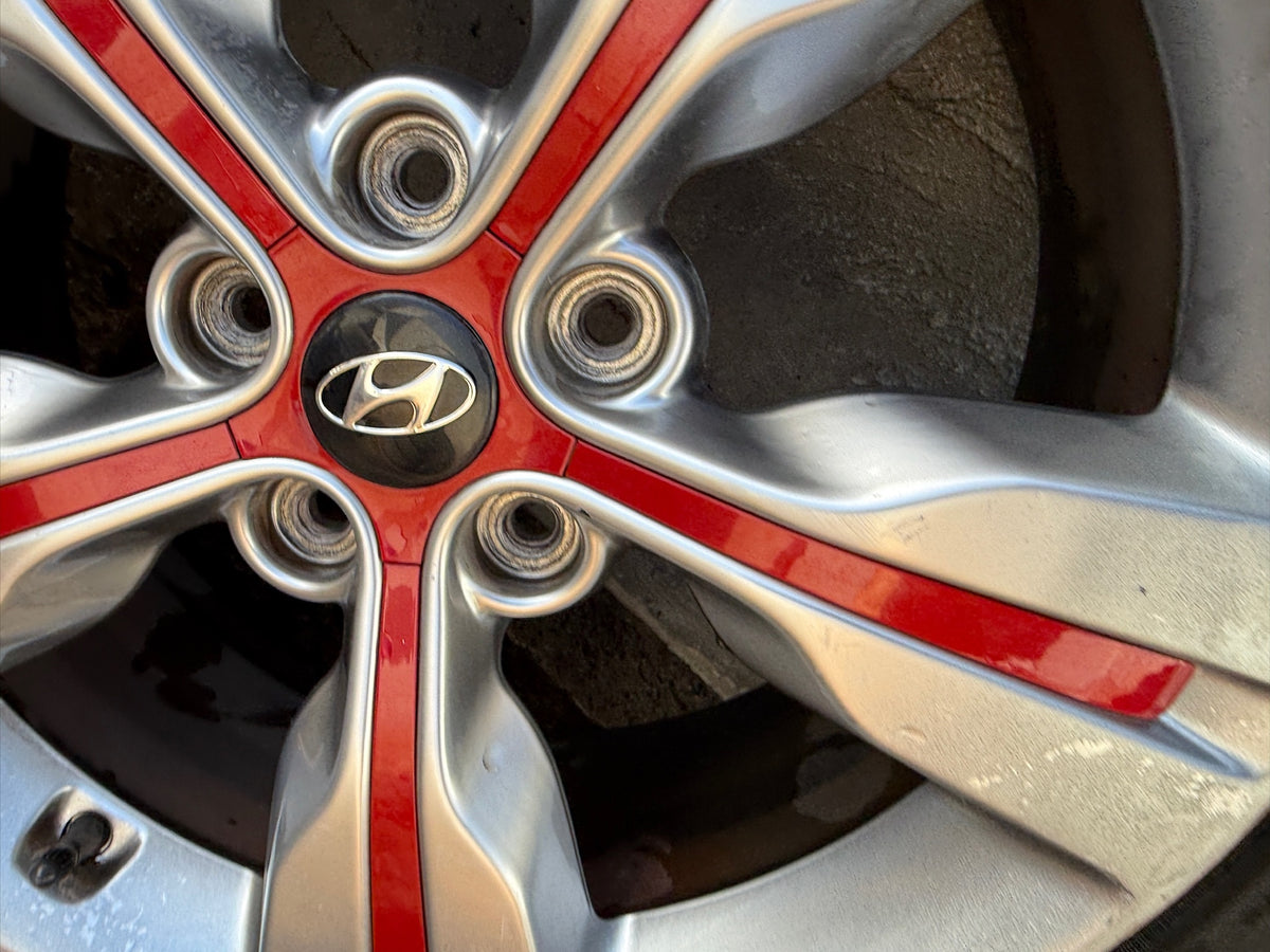 Hyundai Veloster 18” Alloy Wheels with Good Tyres.